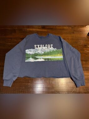 Explore The Rockies Cropped Crewneck Sweater - Blue